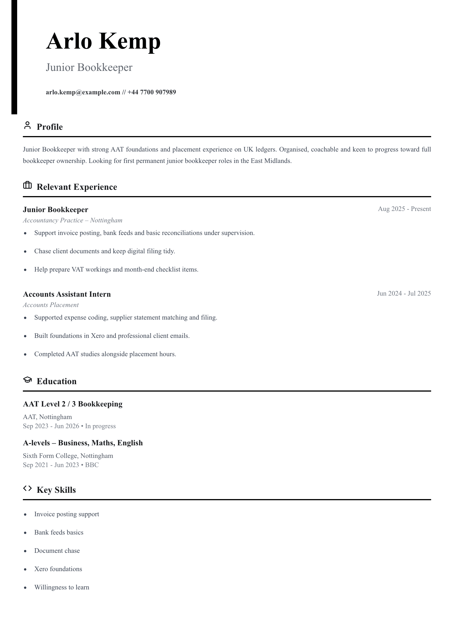 junior bookkeeper CV template