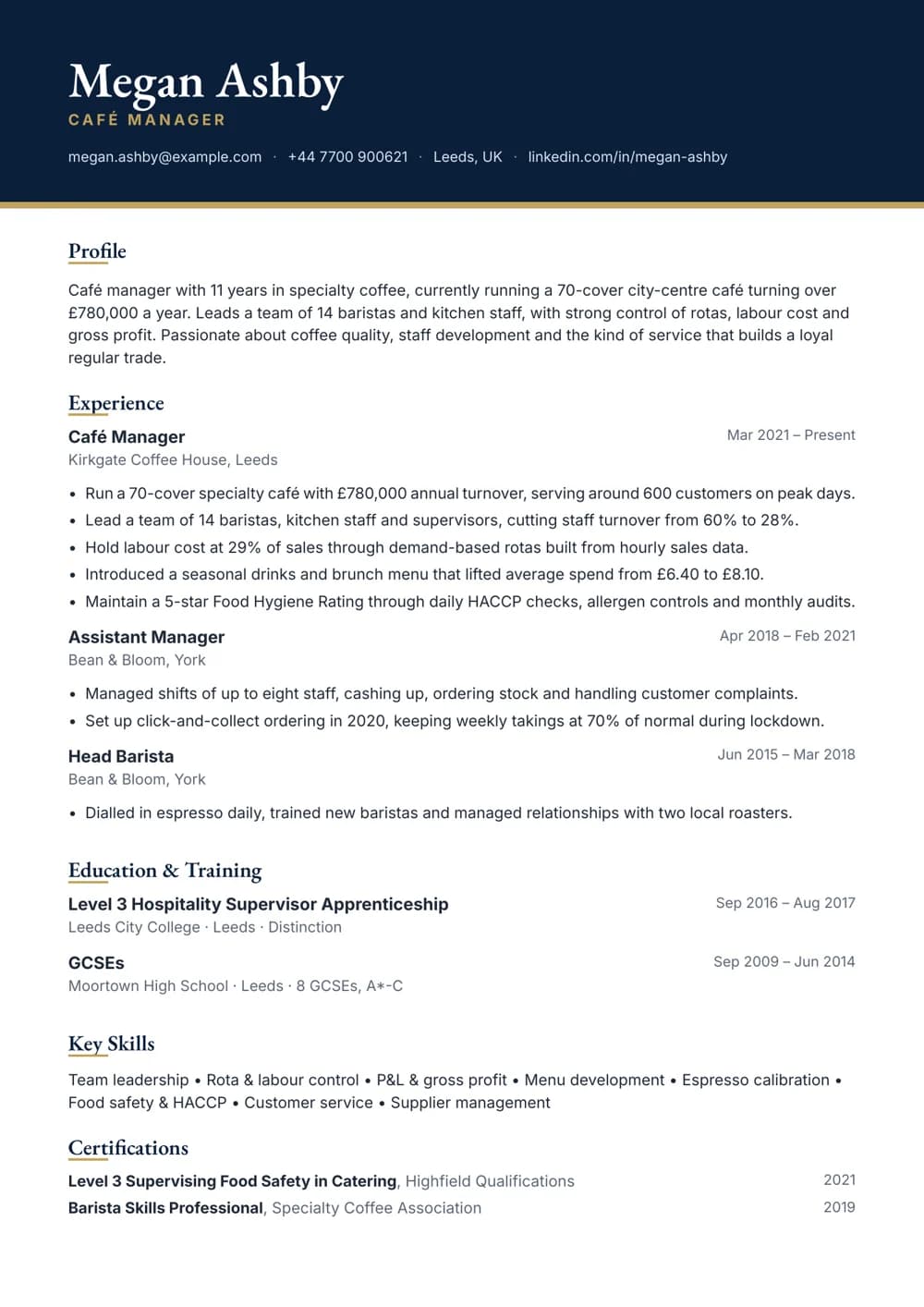 café manager cv template