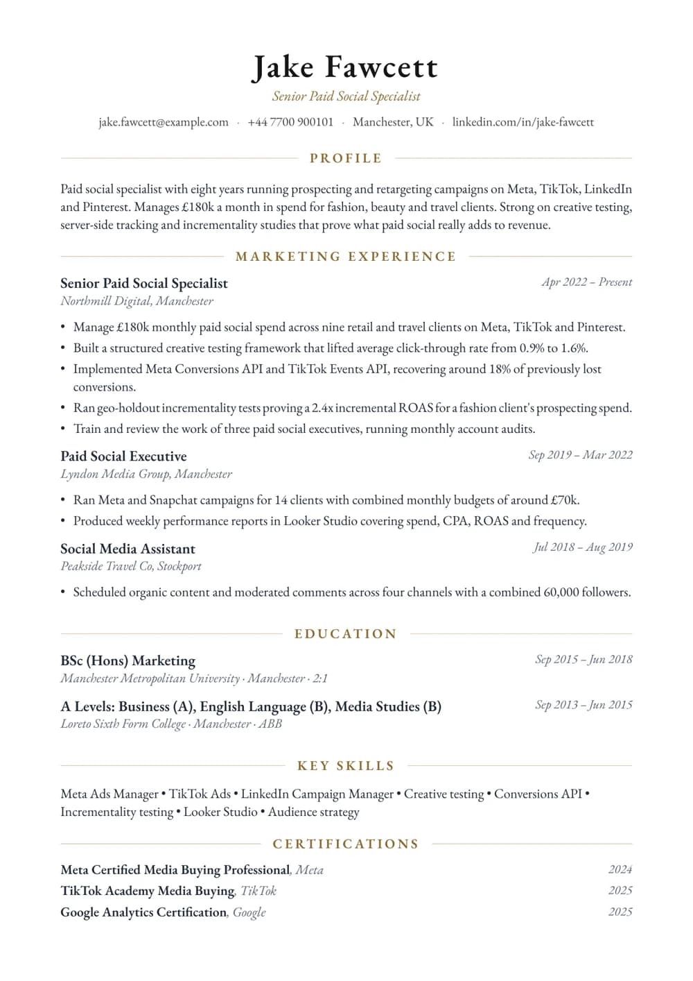 Paid Social Specialist CV template